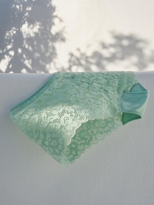 Immagine prodotto Calida Natural Comfort Lace Panty (S, Confezione singola)