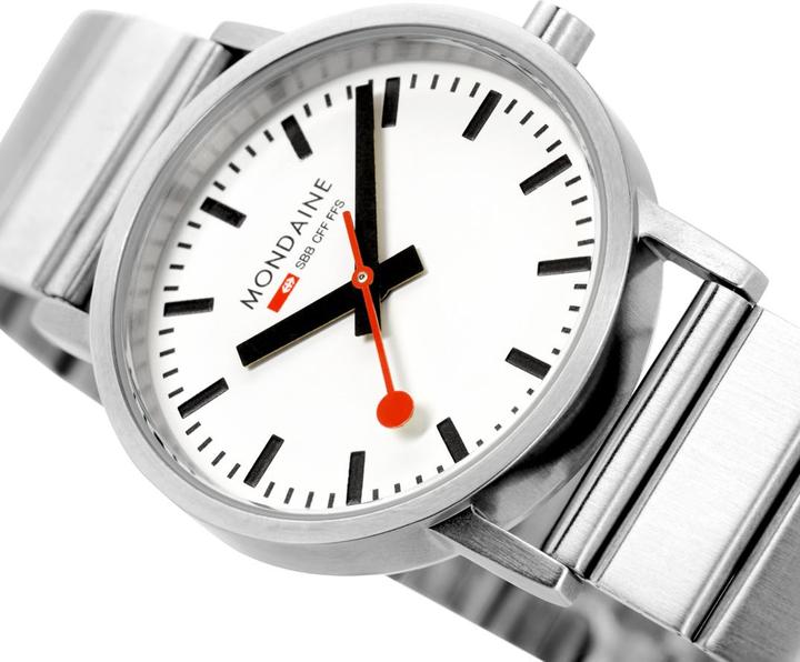 Produktbild Mondaine Classic - Modern (Analoguhr, 40 mm)