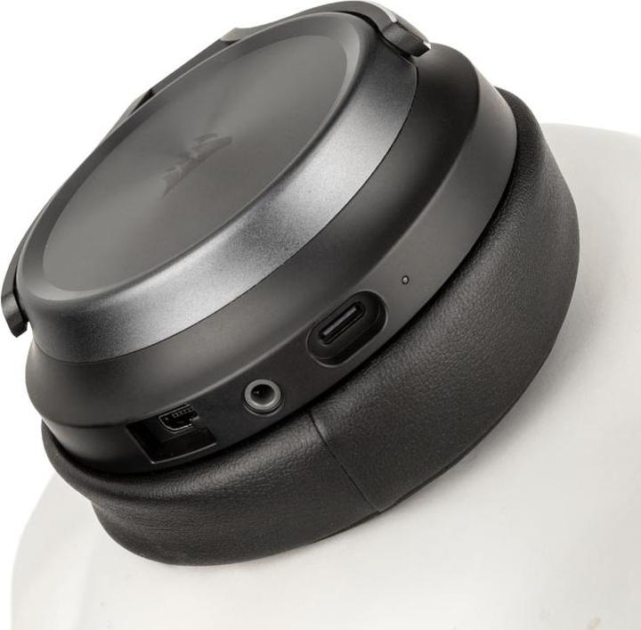Produktbild Corsair Virtuoso XT (Kabelgebunden, Kabellos)