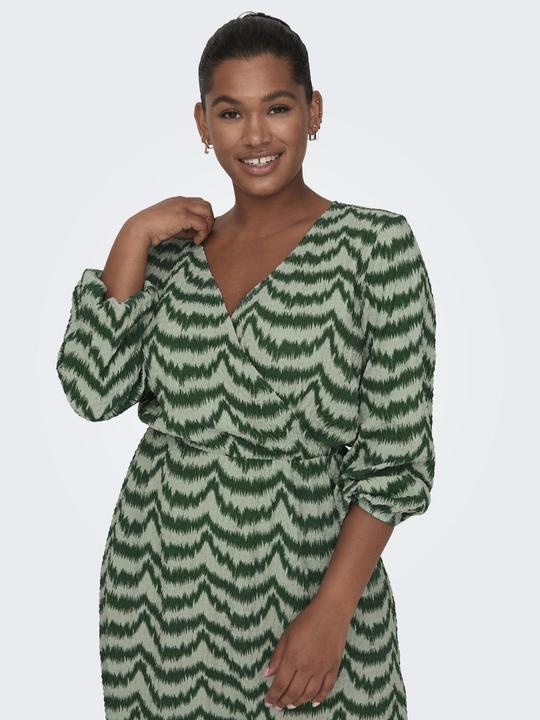 Image du produit Only Robe portefeuille curvy à manches longues (46)