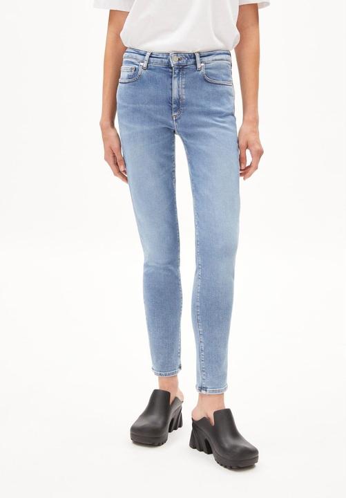 Actual product image Armedangels Women's Tillaa X Stretch (W25/L34)
