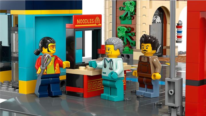 Actual product image LEGO City centre (60380, LEGO City)