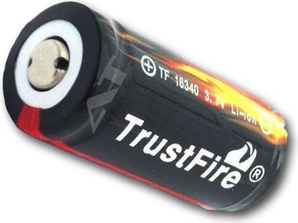 Immagine prodotto Trustfire Batteria 16340, protetta da PCB (1 pz., 16340, 880 mAh)