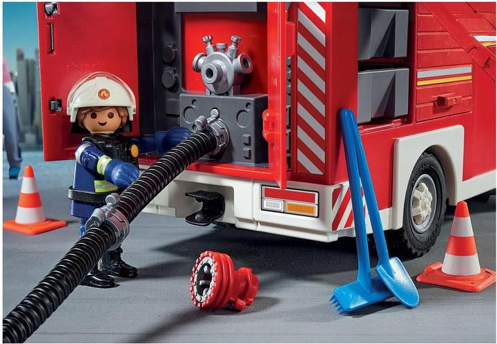 Produktbild Playmobil Feuerwehr-Megaset (71603, Playmobil City Action)