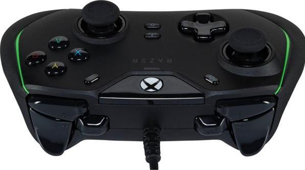 Actual product image Razer Wolverine V2 (Xbox Series S, Xbox One S, PC, Xbox One X, Xbox Series X)