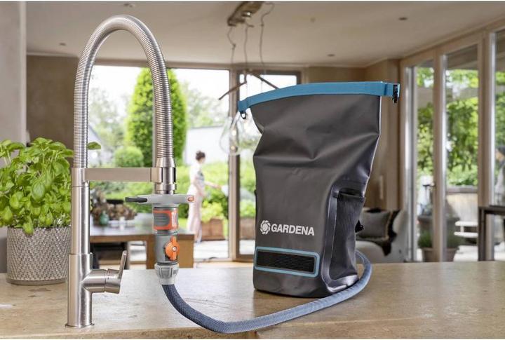 Productafbeelding Gardena Textielslang Liano Xtreme 1/2, 10 m set + adapter (10 m, 13 mm)