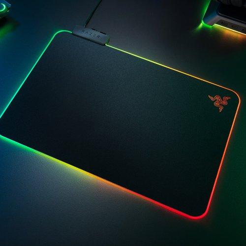 Actual product image Razer Firefly V2 (L)