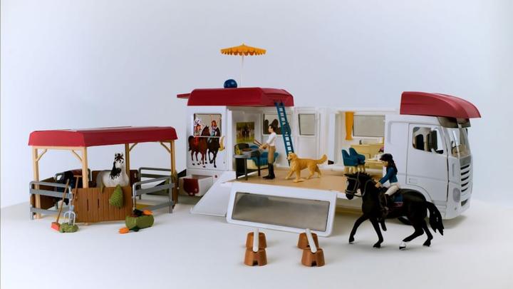 Produktbild Schleich Pferdetransporter
