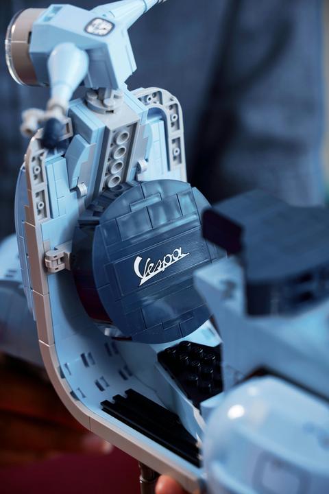 Produktbild LEGO Vespa 125 (10298, LEGO Icons, LEGO Seltene Sets)