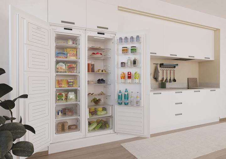 Actual product image Candy CMS518EW Built-in Single Door Refrigerator 316 (316 l)