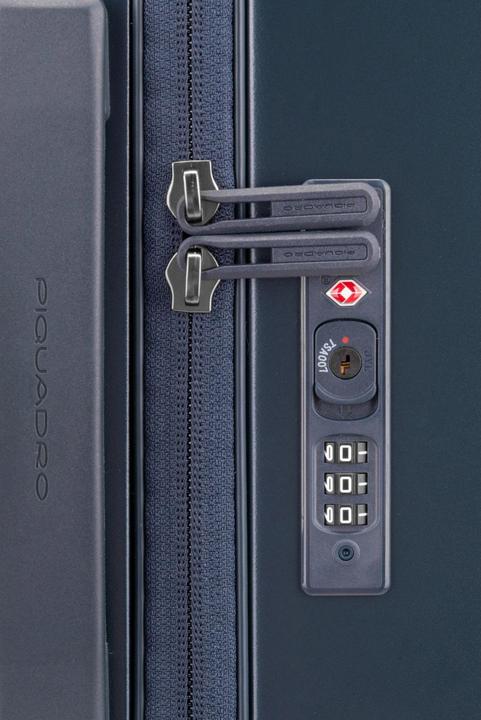 Actual product image Piquadro Hard case PQ-Light (60 l, M (50 - 90l))