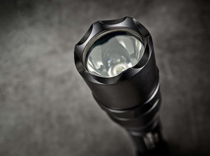 Actual product image SureFire E2D Defender Ultra (14.20 cm)