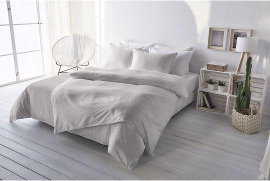 Actual product image Living Home Uni Satin II (30 x 30 cm)