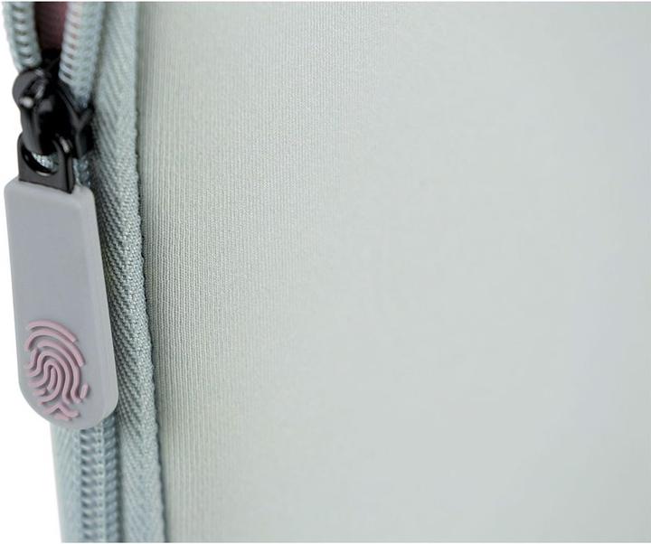 Actual product image Mobilis Skin (16", Universal)