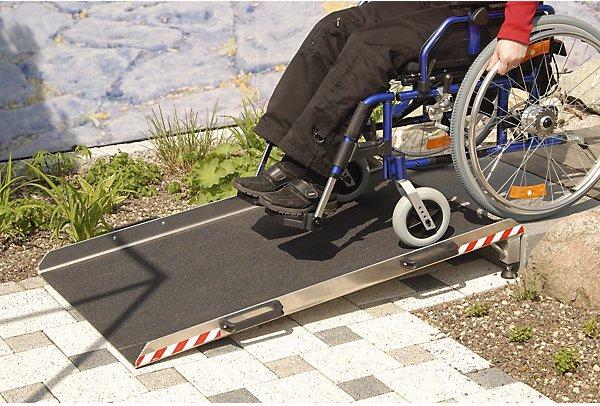 Produktbild Altec Keilbrücke mit Aufkantung, Tragfähigkeit 300 kg, Höhendifferenz 120 - 170 mm