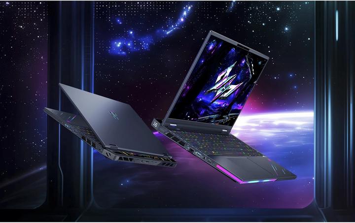 Produktbild Acer Notebook Predator Helios 16 (PH16-73-904F) RTX 5090 (16", Intel Core Ultra 9 275HX, 32 GB, 1000 GB, CH)