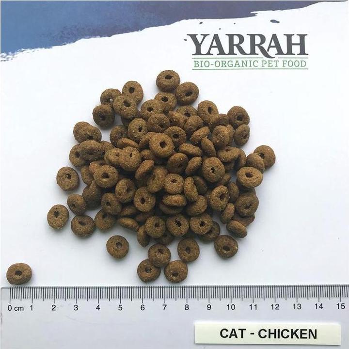 Actual product image Yarrah BIO dry food chicken (Senior, Adult, 1 pcs., 2400 g)