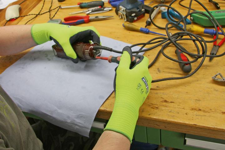 Actual product image Keron Activgrip Lite (9, L)