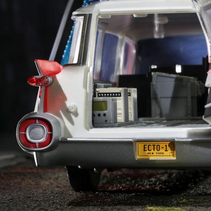 Image du produit Hasbro Ghostbusters Plasma Series Fahrzeug Ecto-1 (1984)