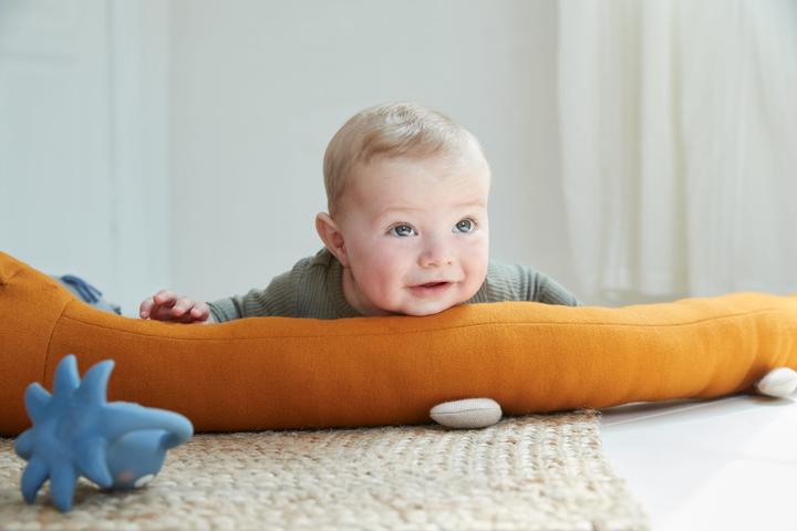 Actual product image Filibabba Bed snake - Freya the fox Dark orange