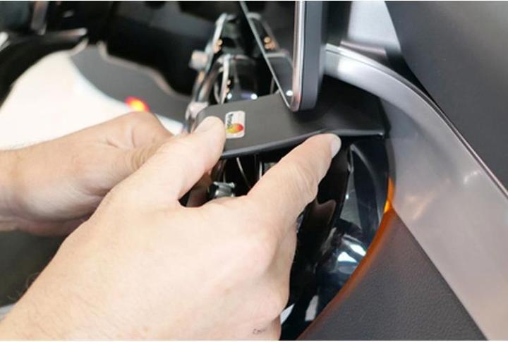 Produktbild Brodit 855535 ProClip Mercedes Benz GLC-Class Baujahr 16-19