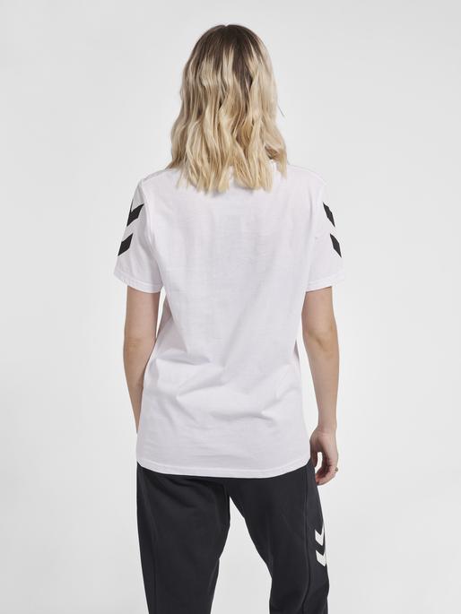 Actual product image hummel Legacy Chevron T-Shirt (S)