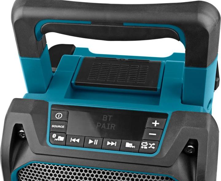 Actual product image Makita DMR202 (32 h, Rechargeable battery operated, Electrical connection)