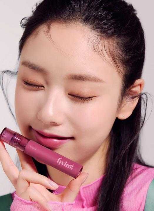 Immagine prodotto Etude House House Fixing Tint 11 Rose Blending Long Lasting High Pigmented Liquid Lipstick Waterproof Lightweigh (11 Miscelazione di rose)