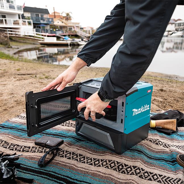 Produktbild Makita Akku-Mikrowelle XGT MW001GZ (8 l)