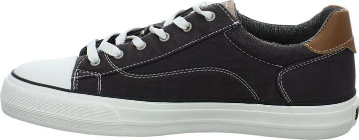 Actual product image Mustang Sneaker (40)