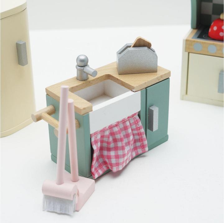 Actual product image Le Toy Van Kitchen furniture set