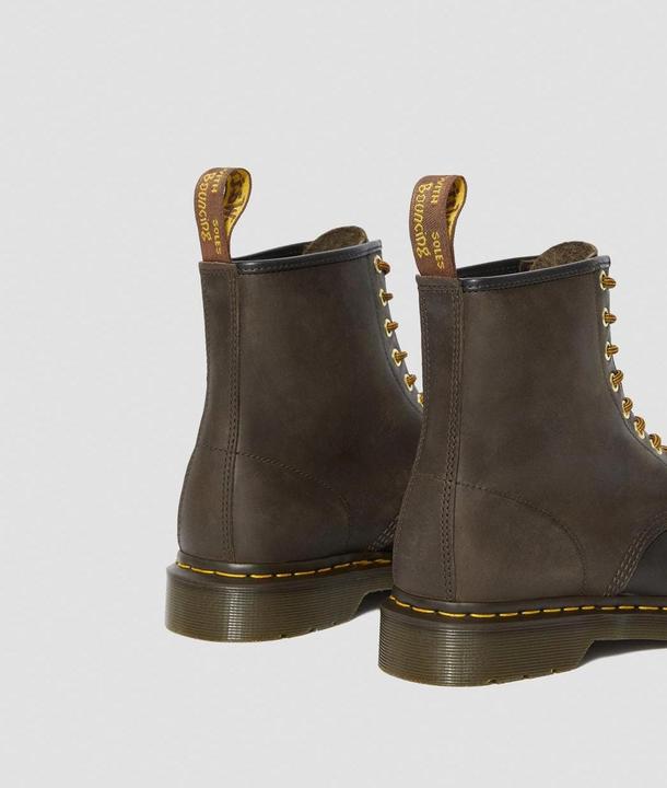 Actual product image Dr. Martens 1460 Crazy Horse (42)
