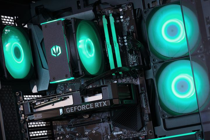 Image du produit Actina 5901443416418 (AMD Ryzen 5 7600X, 32 Go, 1000 Go, GeForce RTX 5070)