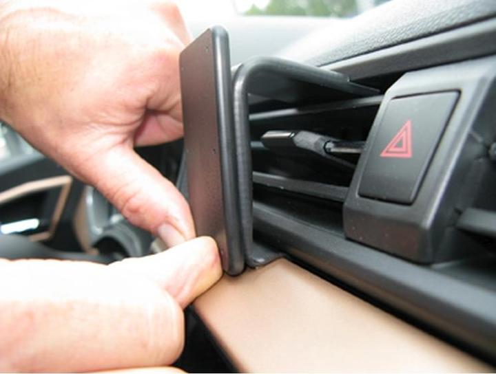 Image du produit Brodit 855341 Support voiture Seat Ibiza 18-