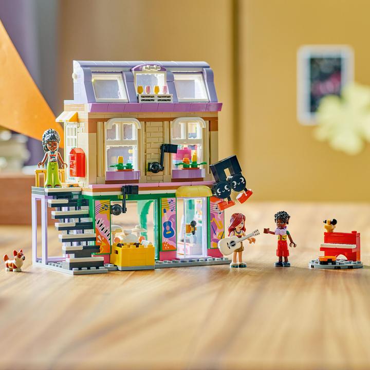 Actual product image LEGO Musikladen & Wohnung (42653, LEGO Friends)