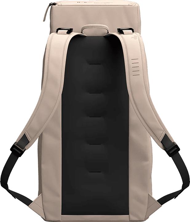 Actual product image D_b_ Hugger Backpack (30 l)