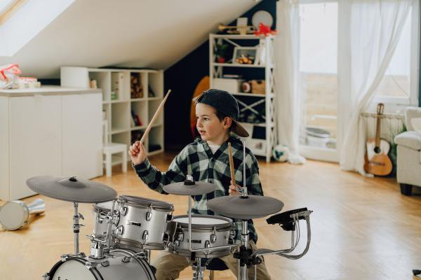 Produktbild Efnote Mini E-Drum Schlagzeug-Set mit Kopfhörer und Sticks (E-Drum)