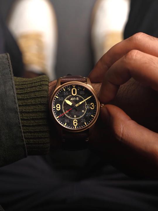 Actual product image AVI-8 AV-4090-06 (Pilot watch)