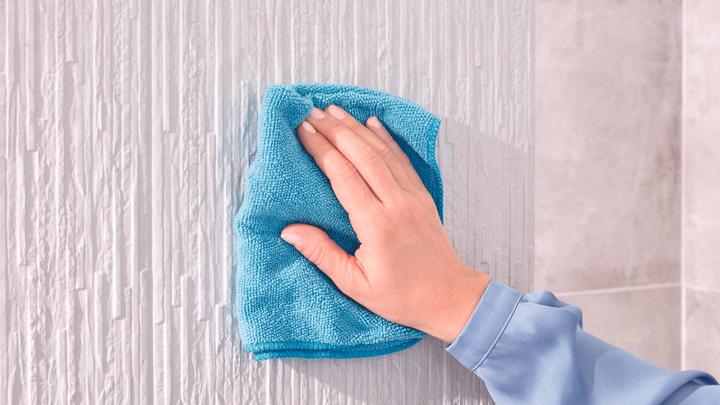 Actual product image tesa Deluxxe