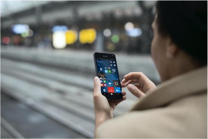 Immagine prodotto Microsoft Lumia 650 (16 GB, Nero, 5", SIM singola, 8 Mpx, 4G)