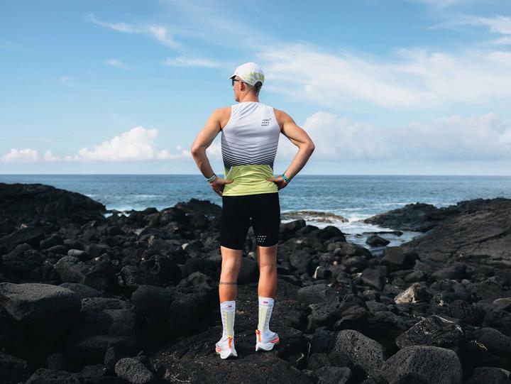 Produktbild Compressport Tri Postural Aero Tank Top M (XL)