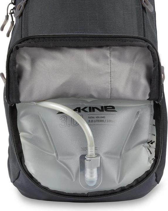 Actual product image Dakine SYNCLINE 12L (12 l)