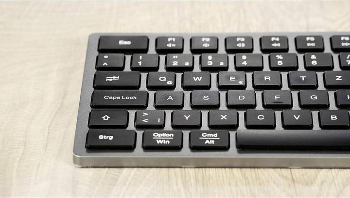 Actual product image Speedlink Keyboard LEVIA Illuminated Rechargeable, Bluetooth retail (DE, Wireless)