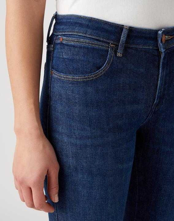Actual product image Wrangler Skinny (25)