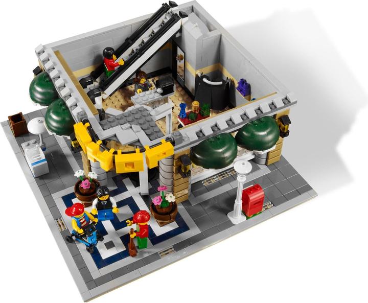 Actual product image LEGO Creator EXPERT Large Department Store (10211, LEGO Creator Expert)