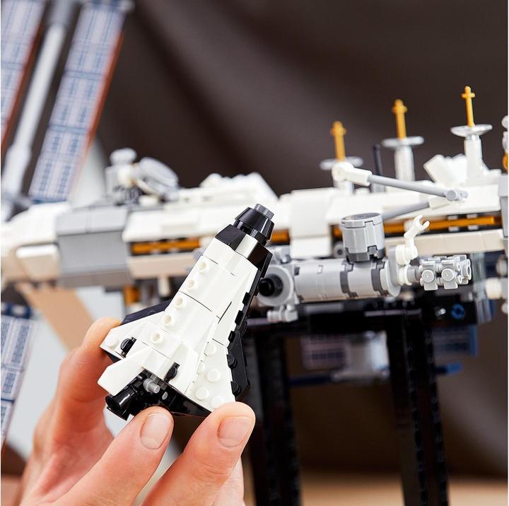 Immagine prodotto LEGO Stazione spaziale internazionale (21321, LEGO Ideas, Set LEGO rari)