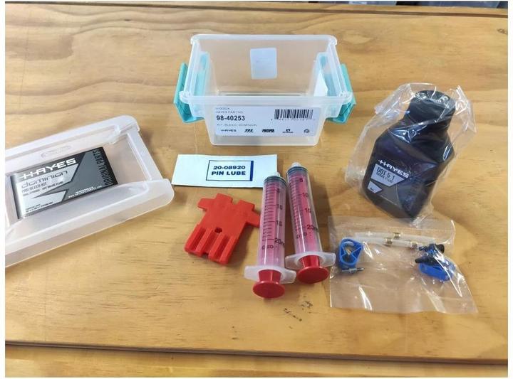 Image du produit Hayes Kit de purge Pro | Fluide DOT 5.1