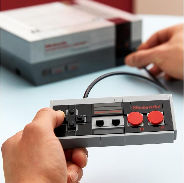 Produktbild LEGO Nintendo Entertainment System (71374, LEGO Seltene Sets)