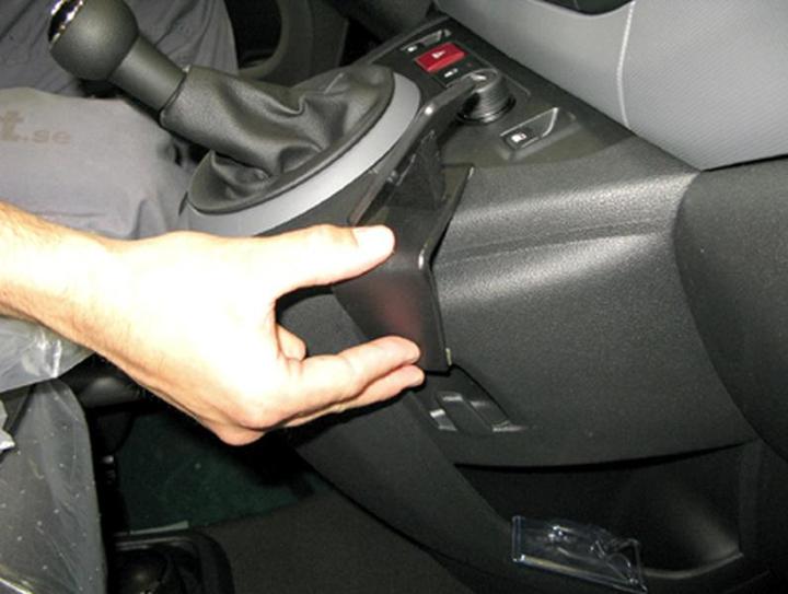 Produktbild Brodit ProClip für Citroen Berlingo Family/Berlingo, Transport/Peugeot Partner - Baujahr 2008 - 2014