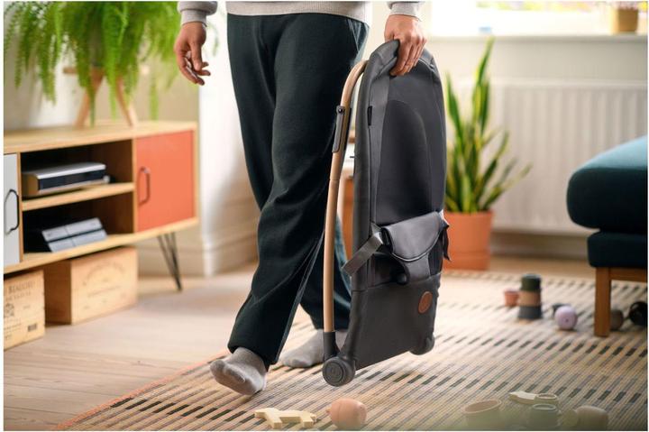 Actual product image Maxi-Cosi MC Loa Beyond Grey Eco